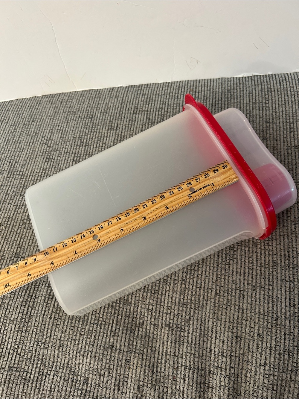 Tupperware modular mates with pour spout red lid container number 4 - Picture 8 of 9